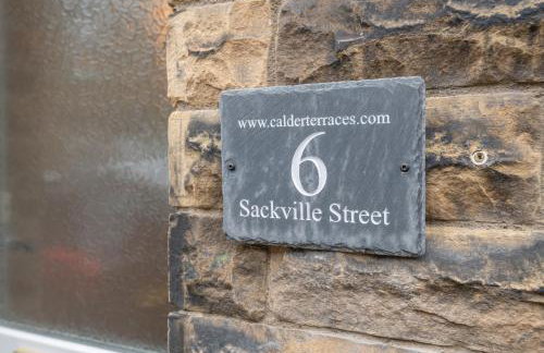 Sleeps 5 - 3 Bedrooms - walk to the square hosted Happy Valley cast - Foto 58