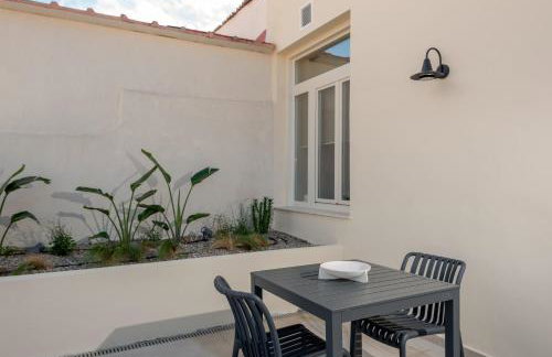 Amara Luxury Suites With Private Hot Tub - Foto 50