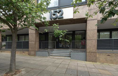 Deluxe 2 bed, 2 bathroom Milton Keynes apartment within walking distance to train station and City centre. - Foto 22