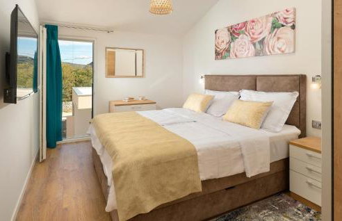 Stunning Home In Sestanovac - Photo 23