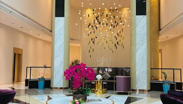 Stunning Studio Dubai with Infinity Pool and Canal View - Foto 3, Recepción