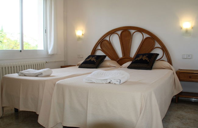 Apartaments Margarita Sabina Pinell - Photo 42