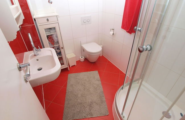 Apartment 1418 - Photo 42