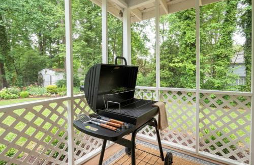 King Bed! Soaking tub! Fenced Yard w Screen Patio - Foto 62