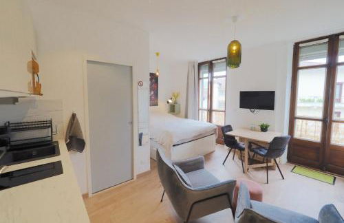 Studio refait à neuf en hypercentre avec balcon - Foto 7