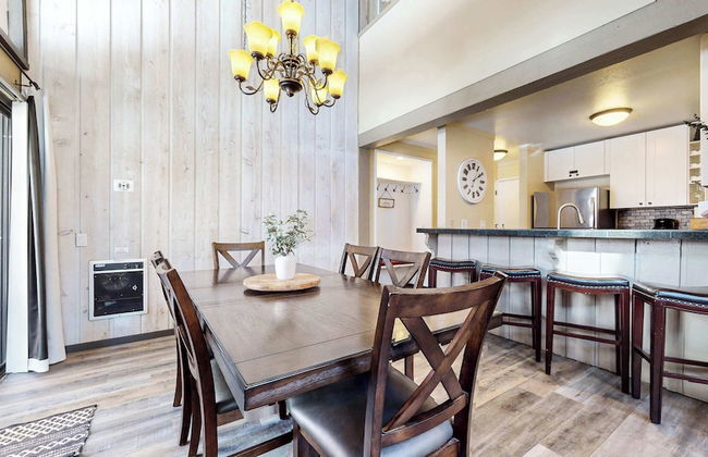 Modern Cabin for 6, Near Slopes + Canyon Lodge! - Foto 32