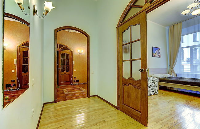 Nevsky Apartment - Photo 14