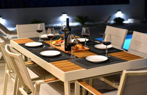 Villa Nostro Porto with pool - Photo 41