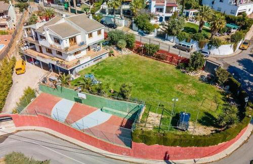 Casa de 2000 m2 Piscina Mar Barbacoa y Felicidad - Foto 7