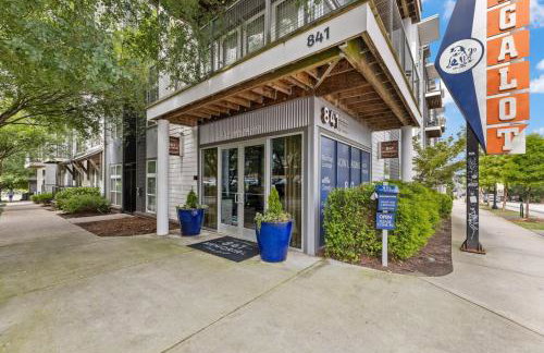 Reynoldstown Lux 2BR, Rooftop Deck, Near Beltline & Downtown, Free Parking - Foto 33