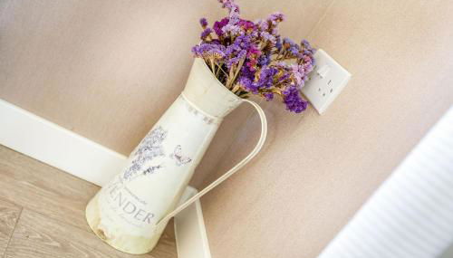 Lavender Lodge - Photo 4