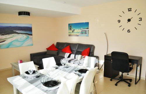 Espectacular Chalet Adosado para Vacaciones en Panorámica Golf Sant Jordi - Foto 14