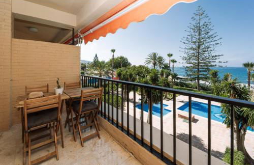 PISO EN LA PLAYA CON PISCINA - Photo 1