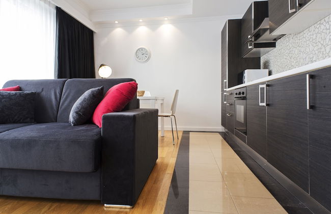 The Queen Luxury Apartments - Villa Fiorita - Photo 24