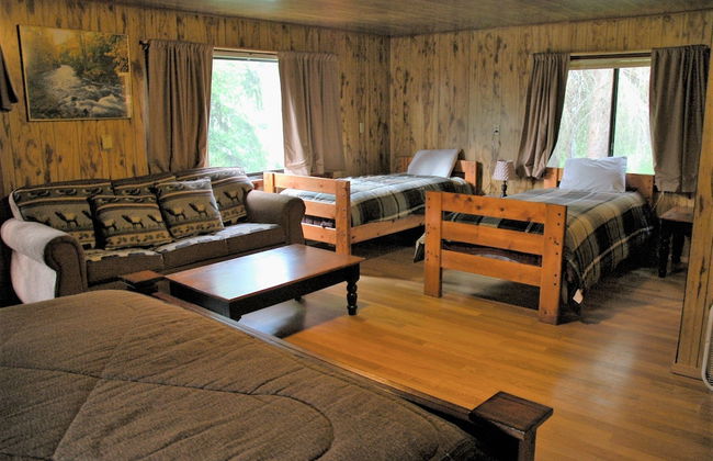 Gwin's Lodge & Roadhouse Est. 1952 - Foto 12