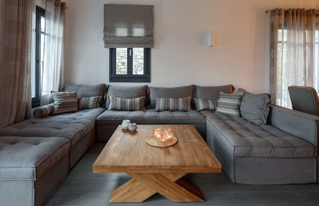 Myconian Platinum Senior Villa - Photo 14