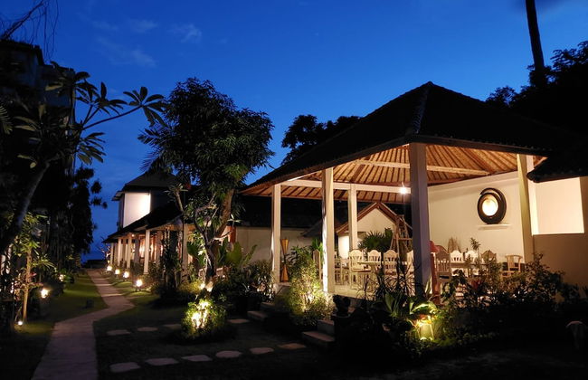 Utama Villas Beach Front Candidasa - Foto 42