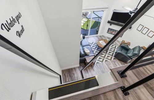 Angie Oasis Yard, Loft & Stocked Kitchen - Photo 25