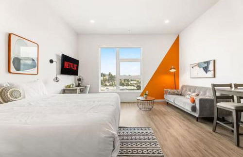 Chic Studio, Walk to Downtown With Skyline Views - Foto 2