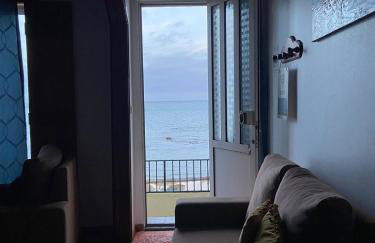 Val's Place - Photo 4