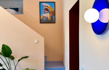 Poets Place Design Apartment in Kreuzberg - Photo 9