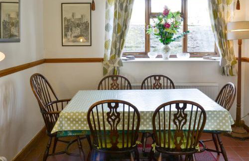 Bellypig Cottage - Photo 9