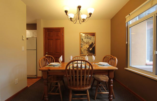 Sunpath Condos by Whistler Retreats - Photo 6