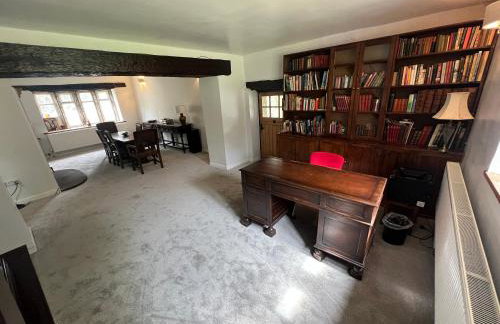 New Hall, Elland - Foto 18