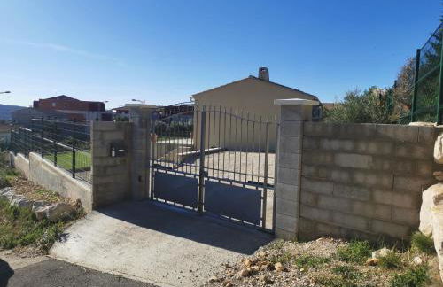 Villa moderne sur les hauteurs d'Aramon - Foto 25