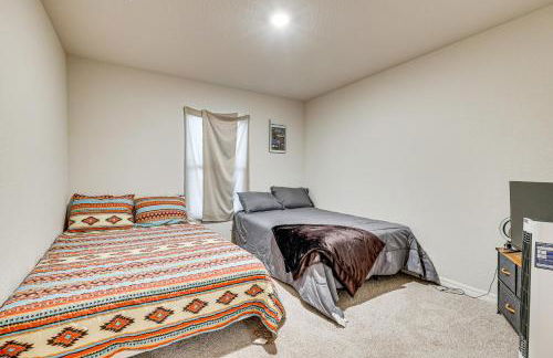 Golf, Game, Hike, Fish and Relax Mohave Valley Gem - Foto 20