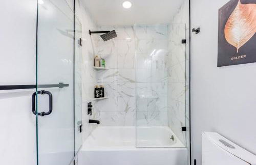 Luxury Family Home w AC and Patio near Meta and Stanford - Foto 39