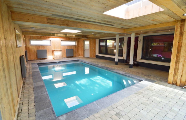 Large Group House with Welness Equipment & Swimming Pool near Malmédy - Foto 26