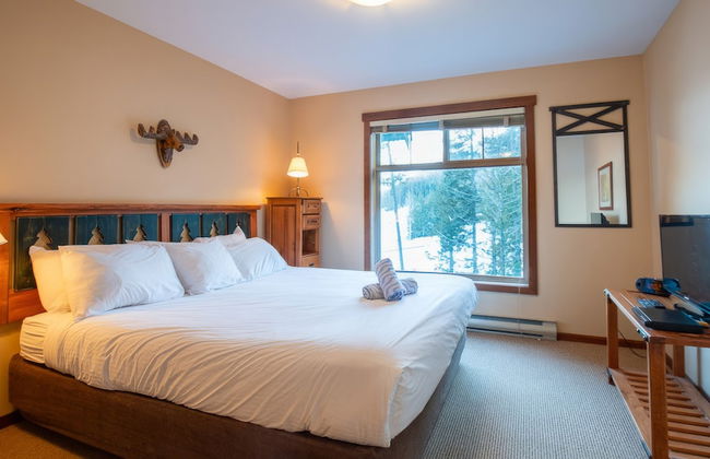 Snow Creek Lodge by Fernie Lodging Co - Photo 33