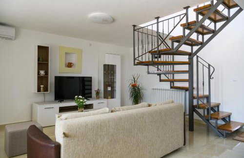 House Angela with private pool, private parking, wi-fi and fully fenced garden - WiiBuk - Foto 23