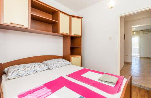 Cozy Apartment In Potocnica With Wifi - Foto 9