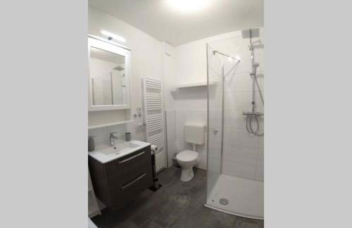 EXKLUSIVE Ferienwohnung in Einbeck, 3 Schlafzimmer mit Balkon! - Foto 10