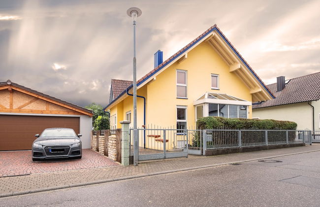 Awad's Yellow Apartment - Foto 1