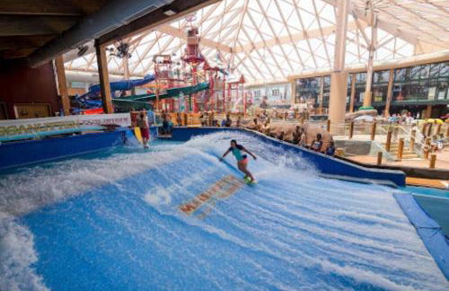 Massanutten resort fun escape at the Woodpecker Chalet - Foto 44