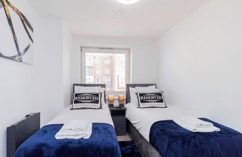 Upgraded 4 Beds Level Access Lifts 2 bath Parking - Foto 14