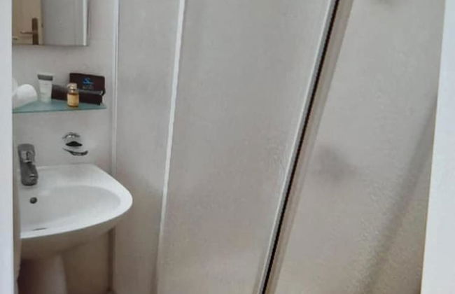 Beautiful 1-bed House - Foto 14