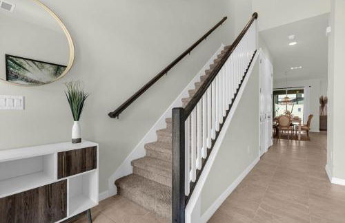 Upstay - Solara Resort Home w Pool BBQ Gamesroom - Foto 26