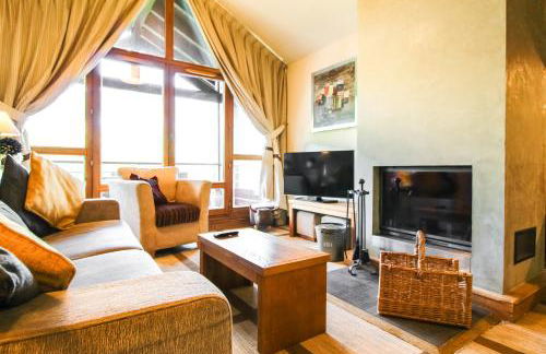 Exceptional 3 bed Penthouse with fireplace and stunning views - Foto 79