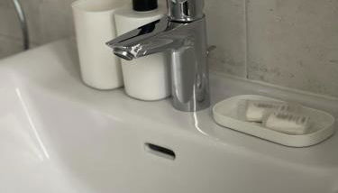 HōM - Appartamento fino a 7 posti letto comodo al centro storico, al casello A1 e alla Stazione AV - Foto 3