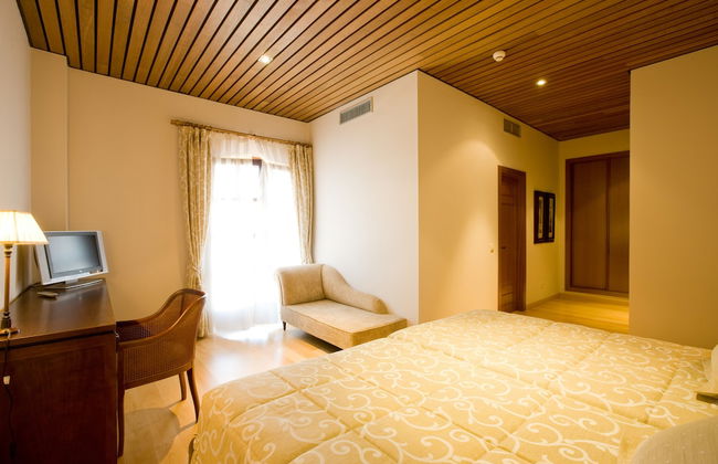 Hotel de Bodegas Hacienda Albae - Photo 5