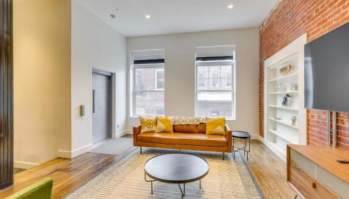 Downtown Omaha Getaway with Deck and Gas Grill! - Foto 5