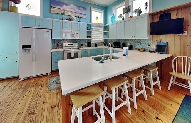 Port A Paradise by Silver Sands Vacation Rentals - Photo 11