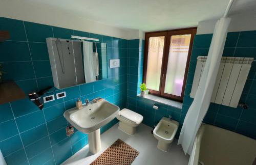 Lakefront Apartment with Panoramic Pool - Foto 33