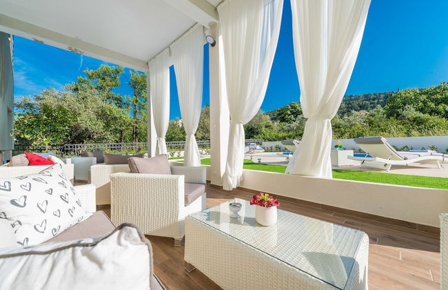 Very Good Life - Foto 23