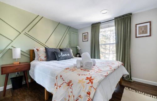 Rustic Escape Fireplace, BBQ Grill & Scenic Views - Foto 6