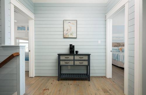 Luxury Beachfront l Sleeps 20, Hot Tub, Pool & Game Room Fun! - Foto 43